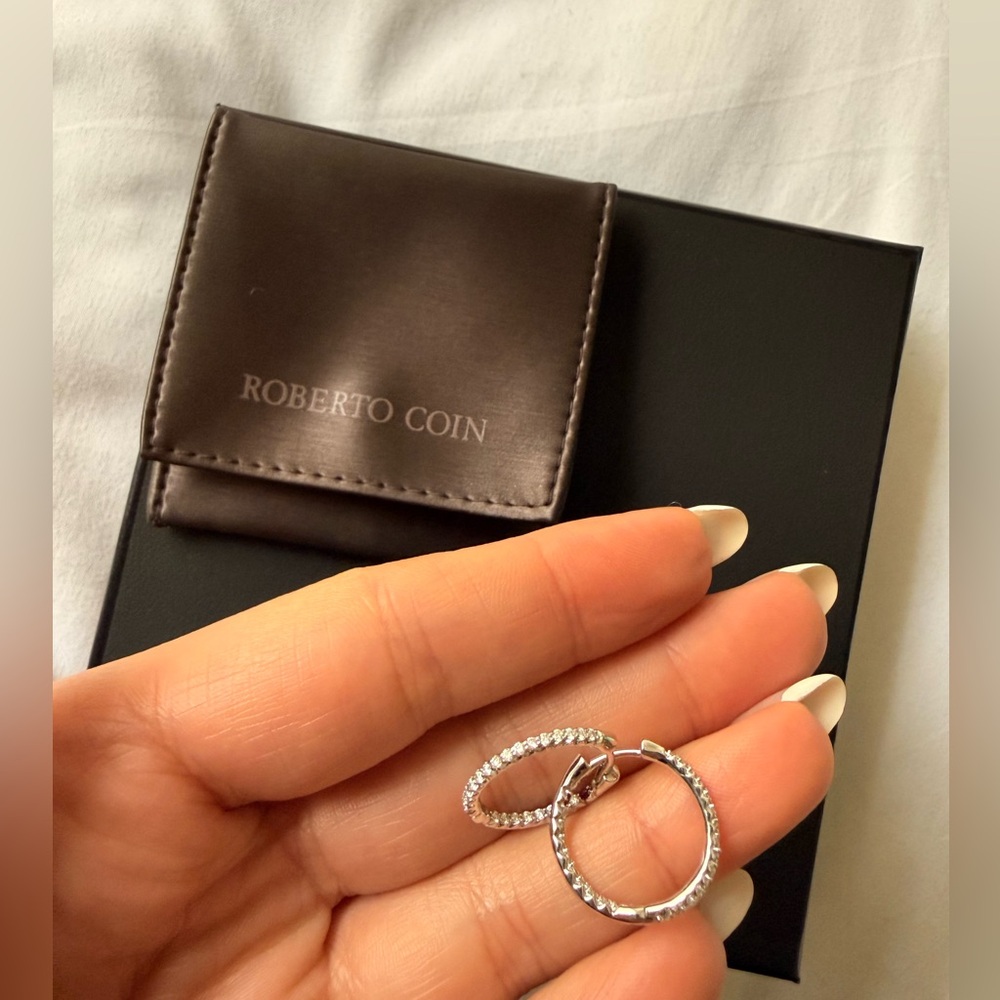 Authentic Roberto Coin White Gold Diamond Hoop Earrings - Picture 2 of 5